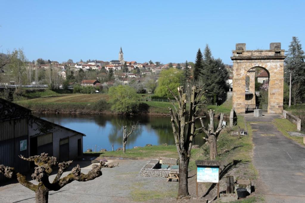 Le Pont De Livinhac